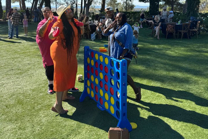 Temecula Party Bus Wine Tour Perfect For Groups