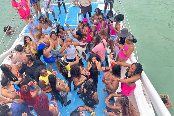 #1 Punta Cana Hip Hop Adults Only Party Boat with Open Bar & DJ
