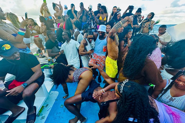 #1 Punta Cana Hip Hop Adults Only Party Boat with Open Bar & DJ