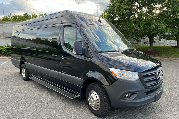 JFK Airport to Manhattan Private Transfer