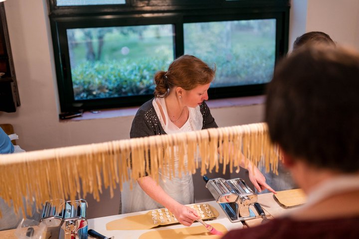 Authentic Pasta Cooking Class in Alghero Farmhouse with Wine