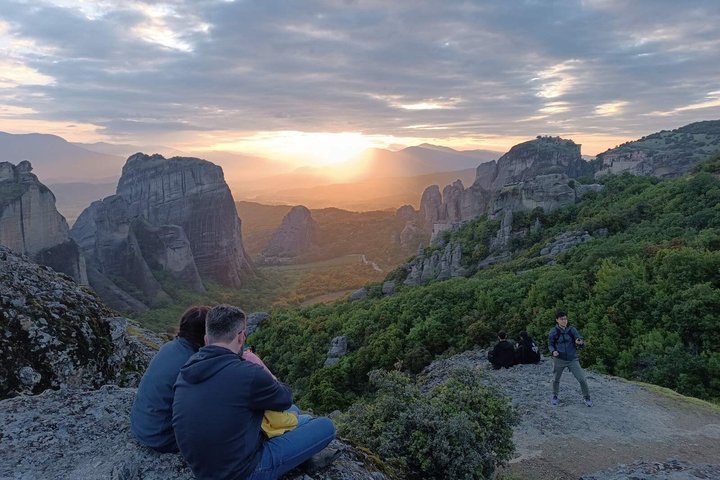 Meteora: Private Hiking,Morning or Sunset Exploration