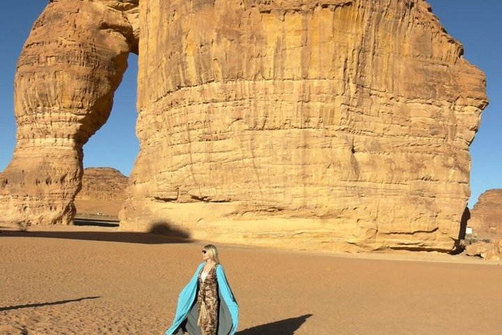 Private Tour to AlUla Discover Elephant Rock and Many Hidden Gems