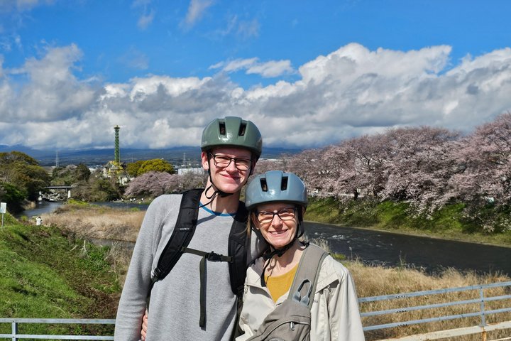 Mt. Fuji Private Guided E-Bike Tour : Fuji City