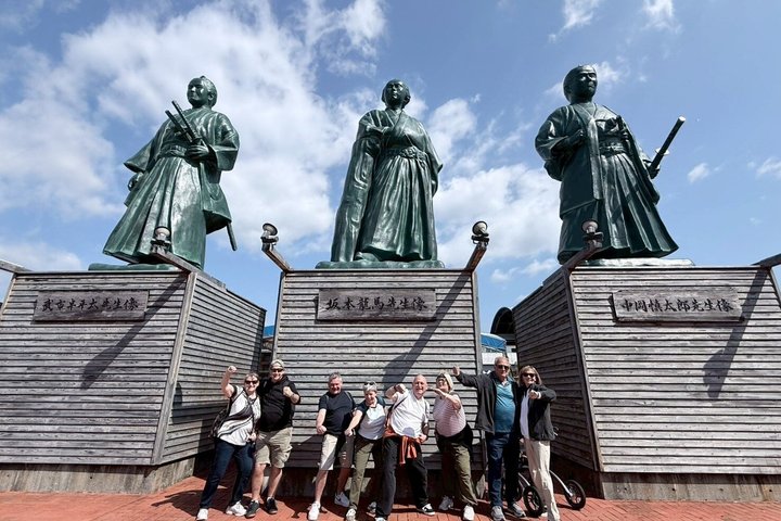 Best of Kochi Half-Day Tour: Castle & Hirome Market