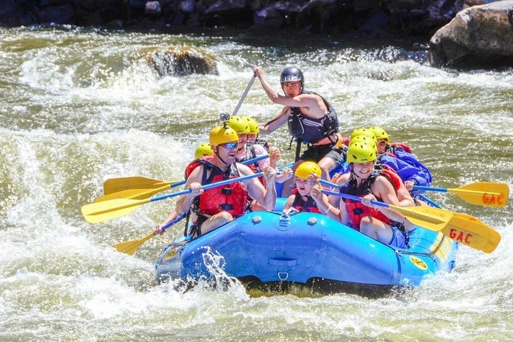 Half Day Shoshone Rafting in Glenwood Springs