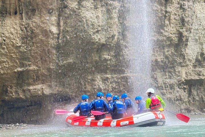 Osumi Canyon Adventure - Rafting & Tubing