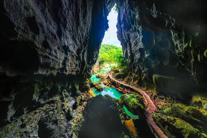 Zipline Dark cave & Paradise cave: Full-day Exploration