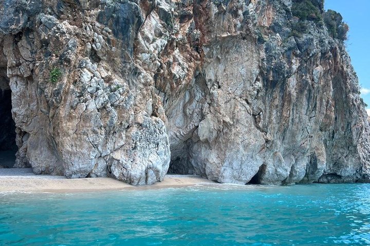 Himarë: The 10+ Beaches Daily Boat Trip in Albania (2026 Package)