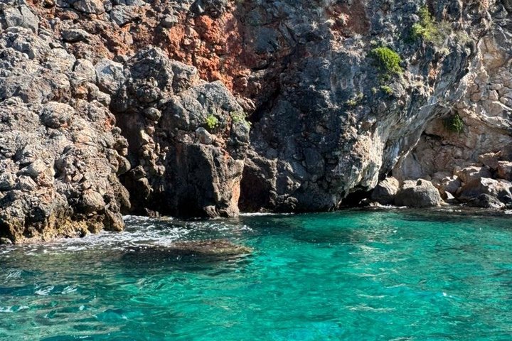 Himarë: The 10+ Beaches Daily Boat Trip in Albania (2026 Package)
