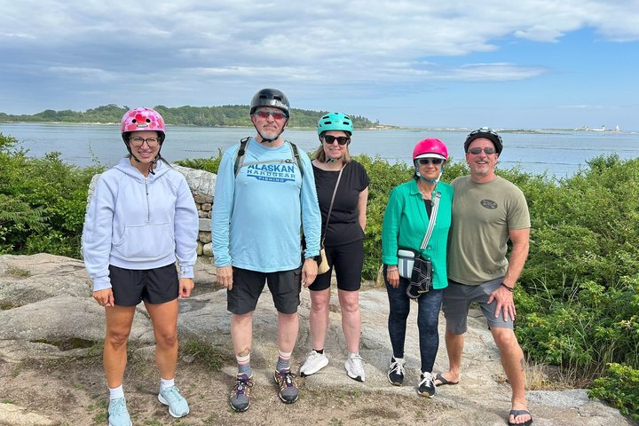Scenic and Historical Kennebunkport E-Bike Tour