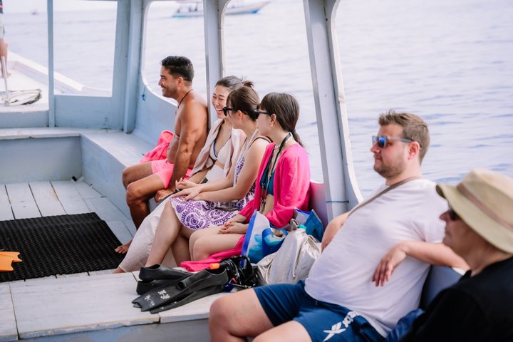 Group Snorkeling Tour Gili Islands Including GoPro Documentation