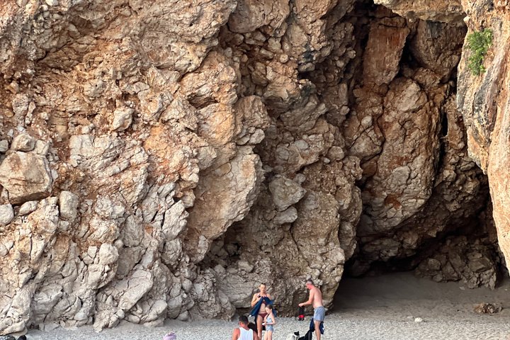 Himarë: The 10+ Beaches Daily Boat Trip in Albania (2026 Package)