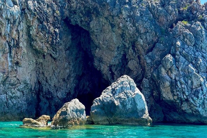 Himarë: The 10+ Beaches Daily Boat Trip in Albania (2026 Package)