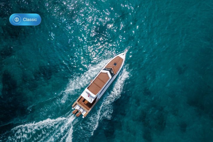 Nusa Penida Premium Day from Bali: Manta Rays, Yacht & Land Tour