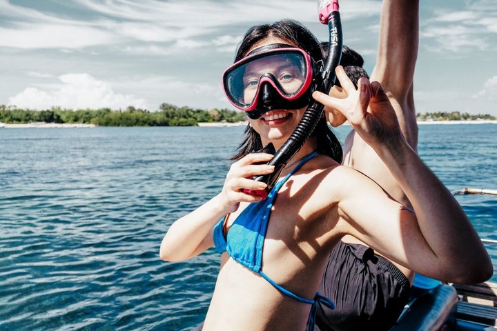 Nusa Penida Premium Day from Bali: Manta Rays, Yacht & Land Tour