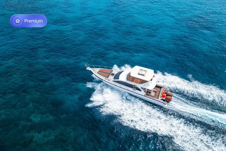 Nusa Penida Premium Day from Bali: Manta Rays, Yacht & Land Tour