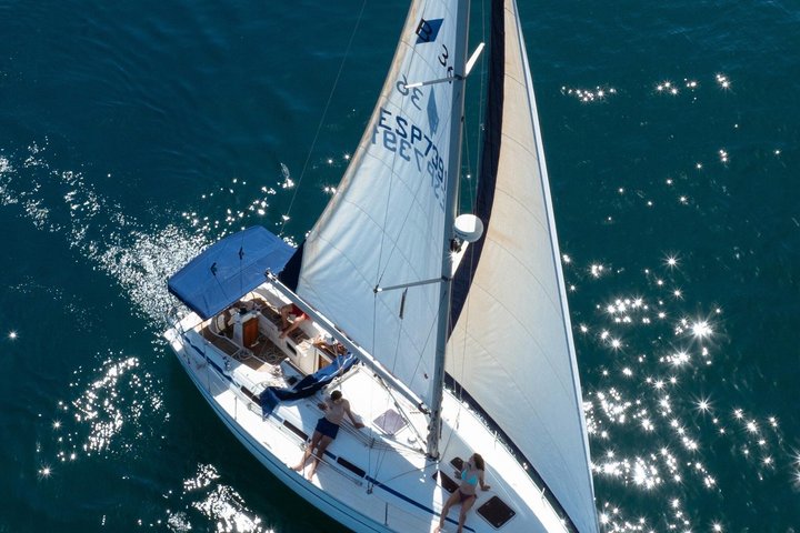 Private Marbella Cruise with Drinks and Paddle Board