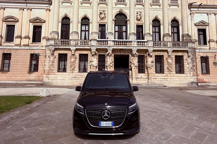 Transfer Venice to Ravenna Port or Ravenna Port to Venice