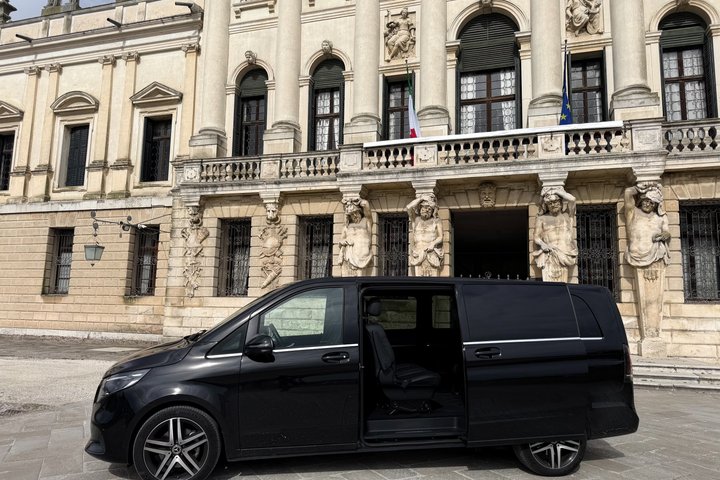 Transfer Venice to Ravenna Port or Ravenna Port to Venice