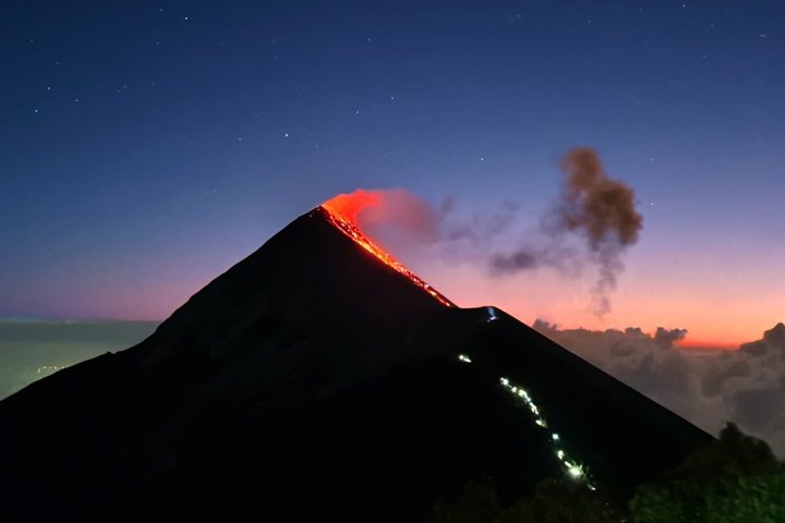 Two day hiking tour to the Acatenango Volcano