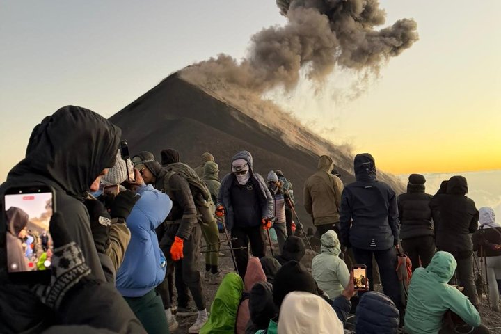 Two day hiking tour to the Acatenango Volcano