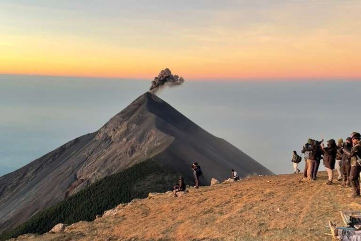 Two day hiking tour to the Acatenango Volcano