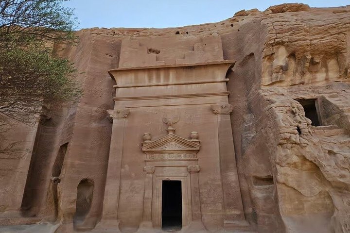 Visiting the Incredible Heritage Site Hegra in AlUla.