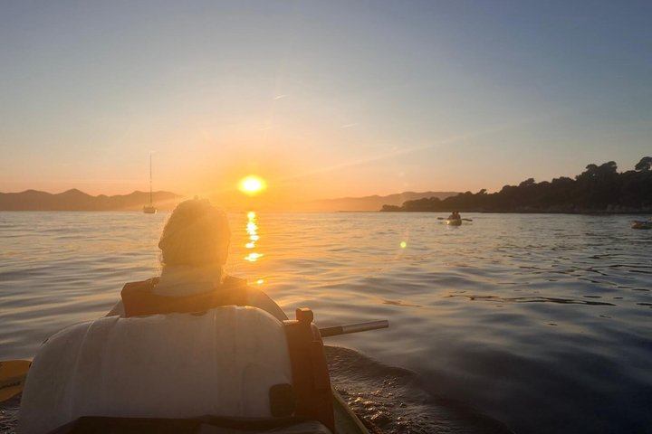 Cap-d'Antibes Guided wild adventure and kayak snorkeling
