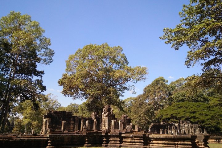 Angkor Short Discovery Tour