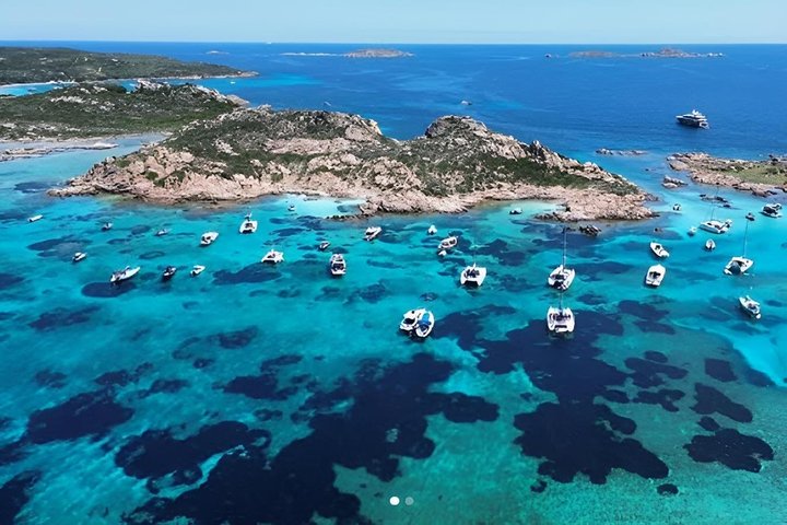 Catamaran tour Magdalene Archipelago from Cannigione from 12 mt..