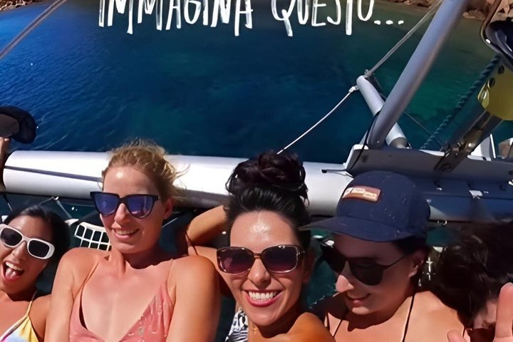Catamaran tour Magdalene Archipelago from Cannigione from 12 mt..