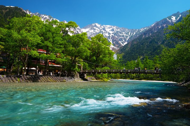 Popular Kamikochi Scenic Hiking 1 Day Bus Tour from Nagoya