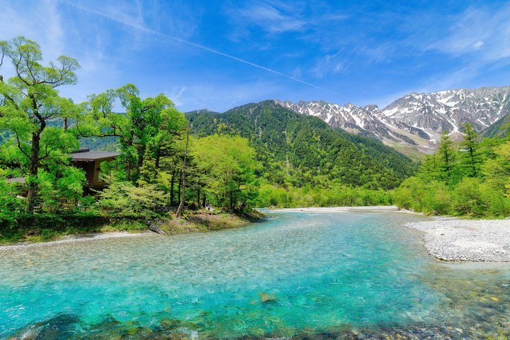 Popular Kamikochi Scenic Hiking 1 Day Bus Tour from Nagoya