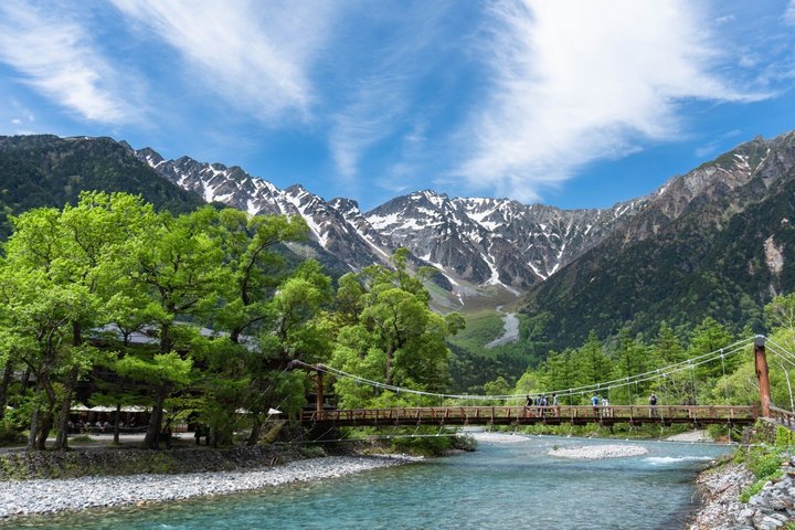 Popular Kamikochi Scenic Hiking 1 Day Bus Tour from Nagoya