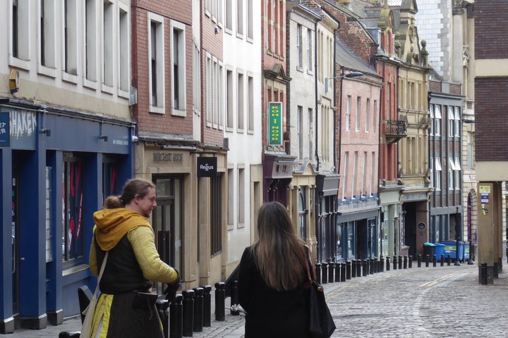 90 minute Old Newcastle Walking Tour - FREE castle entry