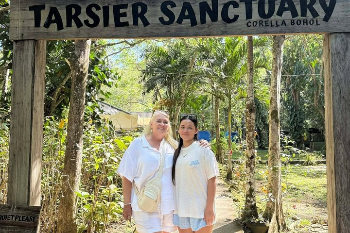 Bohol Country Side Tour - Private w/ Lunch