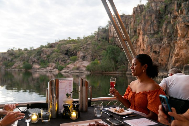 Nitmiluk (Katherine) Gorge 3.5-Hour Sunset Dinner Boat Tour
