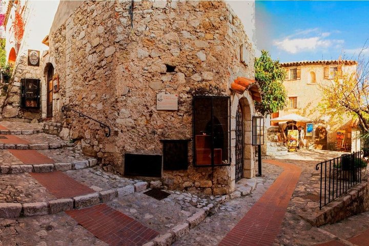 Nice, Eze & Monaco: private tour by luxury electric car!
