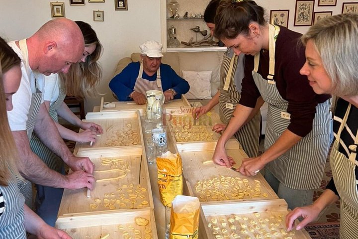 Ostuni Premium Cooking Class & Traditional Dinner