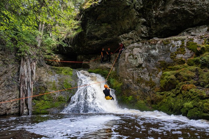 Adrenaline Canyoning Tour Kelowna - Falls, Rappelling & Adventure