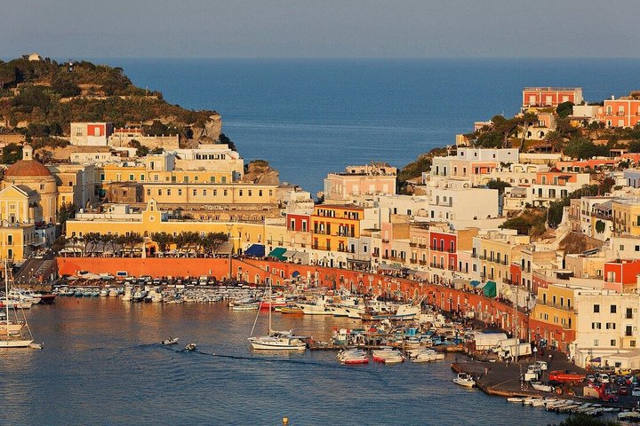 Ponza Island 6 hours Boat Excursion with Swimming Stops and Lunch