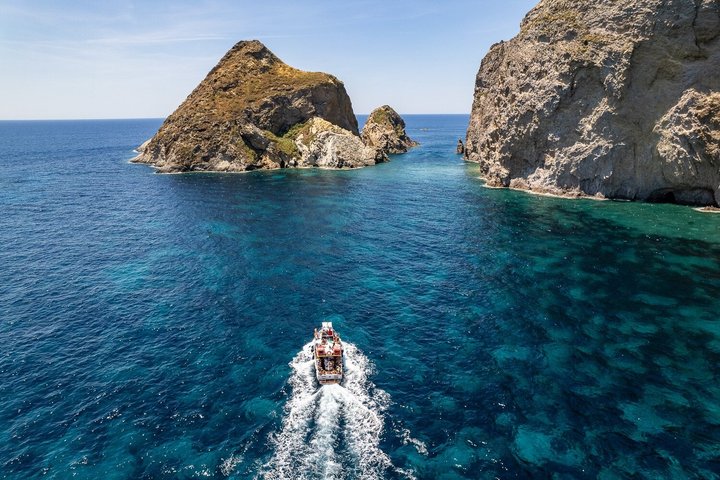 Ponza Island 6 hours Boat Excursion with Swimming Stops and Lunch
