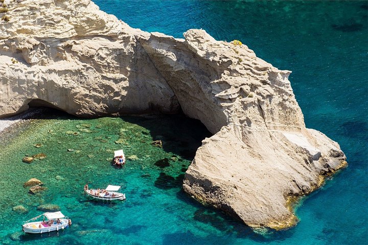 Ponza Island 6 hours Boat Excursion with Swimming Stops and Lunch