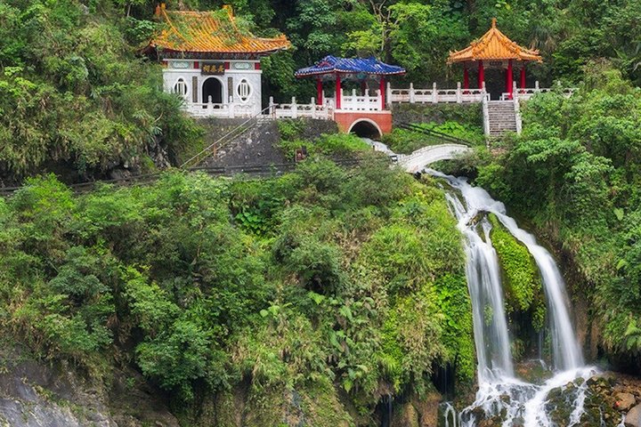From Hualien Day Tour– Taroko Gorge & Scenic Coastal Views