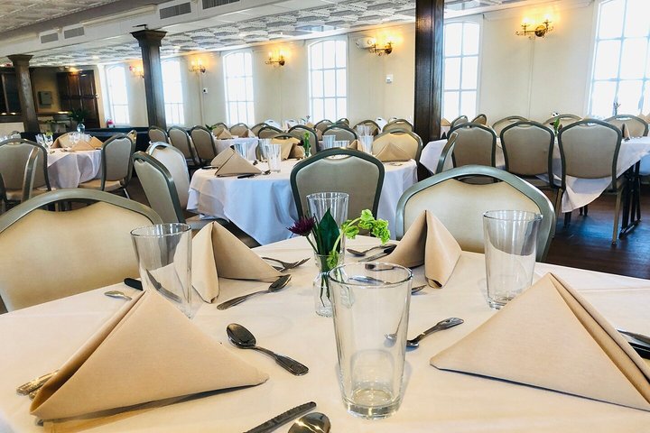 New Orleans Steamboat Natchez Jazz Cruise with Dinner Option