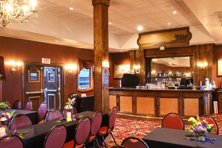 New Orleans Steamboat Natchez Jazz Cruise with Dinner Option