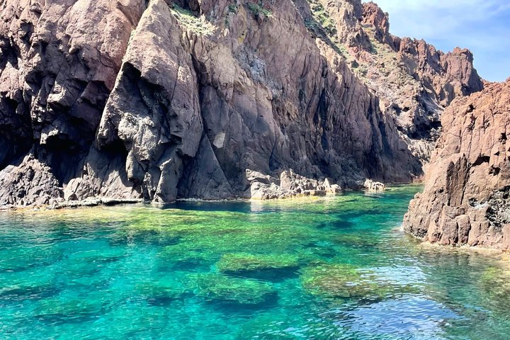 From Sagon/Cargese: Scandola Girolata 30mns, Piana Swimming
