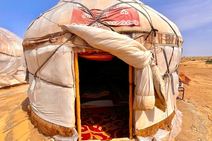 One night in desert and fortresses