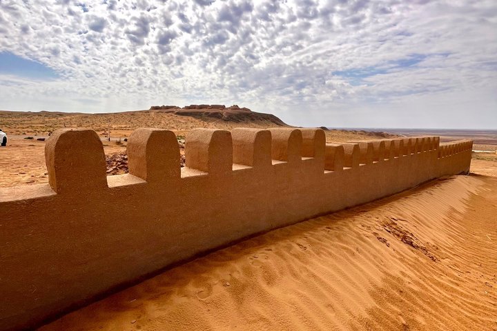 One night in desert and fortresses